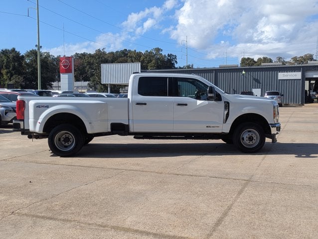 2024 Ford Super Duty F-350 DRW XLT