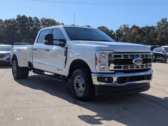 2024 Ford Super Duty F-350 DRW XLT
