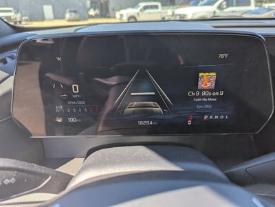 2025 Chevrolet Traverse FWD LT