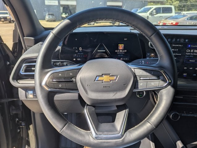 2025 Chevrolet Traverse FWD LT