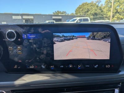 2025 Chevrolet Traverse FWD LT