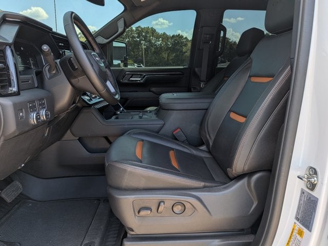2025 GMC Sierra 2500HD AT4