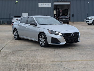 2025 Nissan Altima S