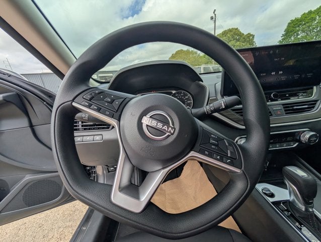 2026 Nissan Altima SR