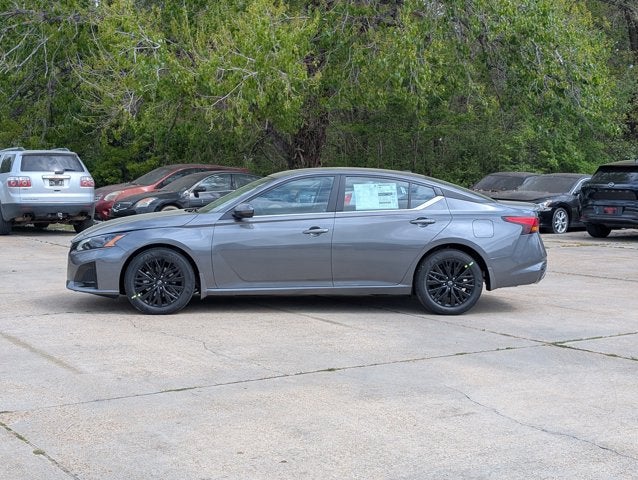 2026 Nissan Altima SR