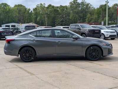 2026 Nissan Altima SR