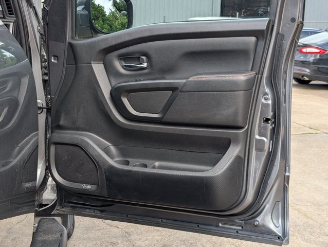 2023 Nissan Titan PRO-4X