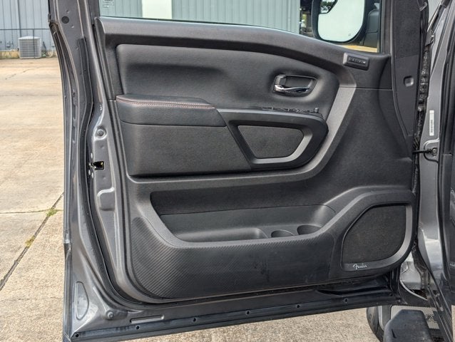 2023 Nissan Titan PRO-4X