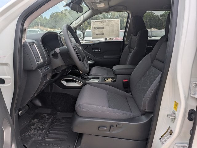 2027 Nissan Frontier SV