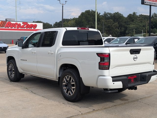 2027 Nissan Frontier SV