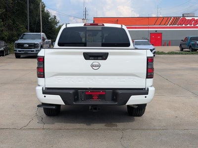 2027 Nissan Frontier SV