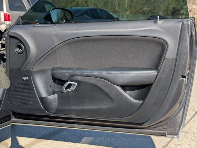 2015 Dodge Challenger R/T Shaker