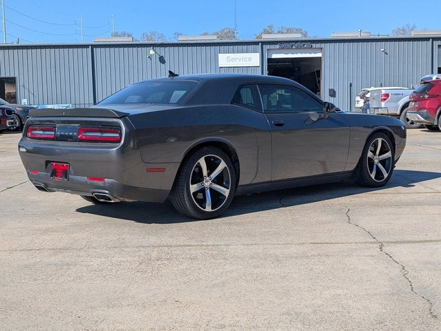 2015 Dodge Challenger R/T Shaker
