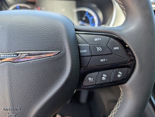 2024 Chrysler Pacifica Hybrid Premium S Appearance Pkg