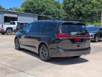 2024 Chrysler Pacifica Hybrid Premium S Appearance Pkg