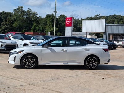 2025 Nissan Sentra SR