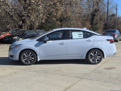 2025 Nissan Versa SV
