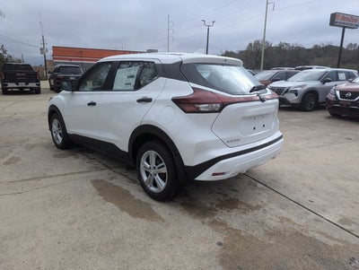 2025 Nissan Kicks Play S