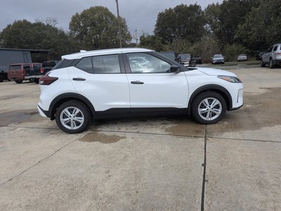 2025 Nissan Kicks Play S