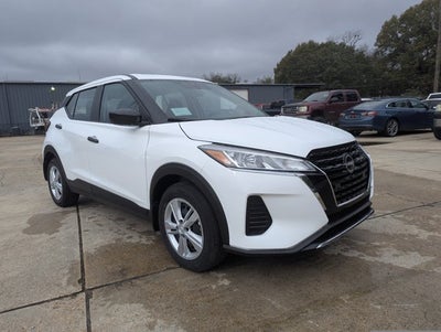 2025 Nissan Kicks Play S