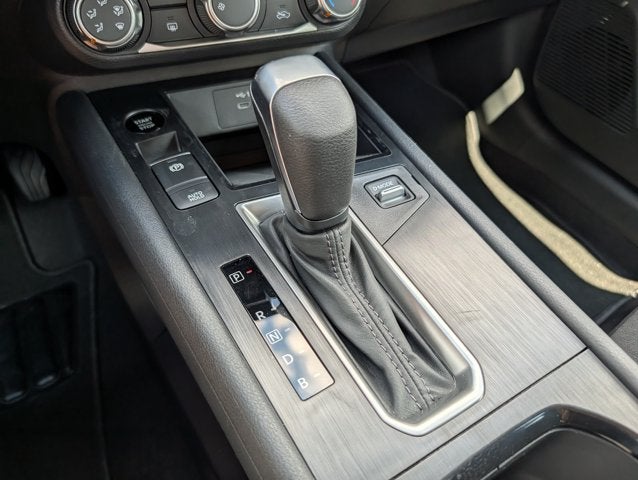 2027 Nissan Kicks S