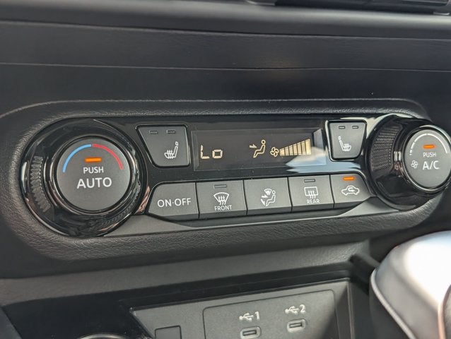2027 Nissan Kicks SV