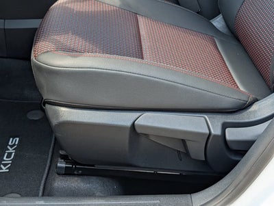 2027 Nissan Kicks SR