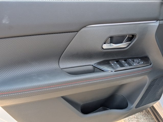 2027 Nissan Kicks SR