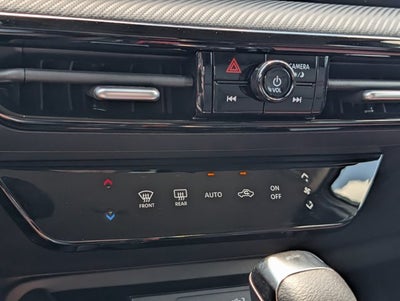2027 Nissan Kicks SR