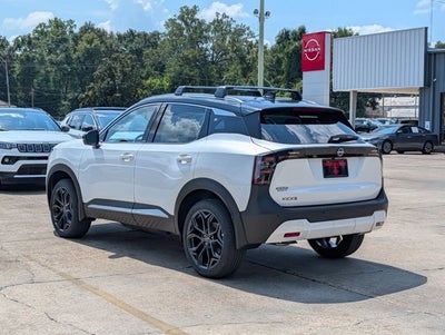2027 Nissan Kicks SR
