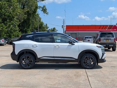2027 Nissan Kicks SR