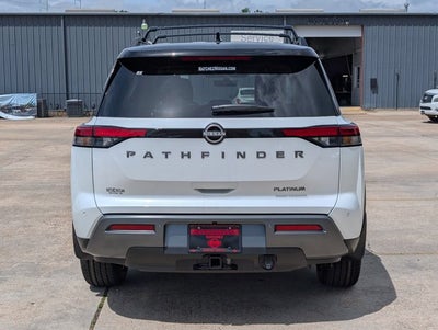 2026 Nissan Pathfinder Platinum