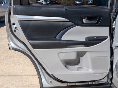 2019 Toyota Highlander Base