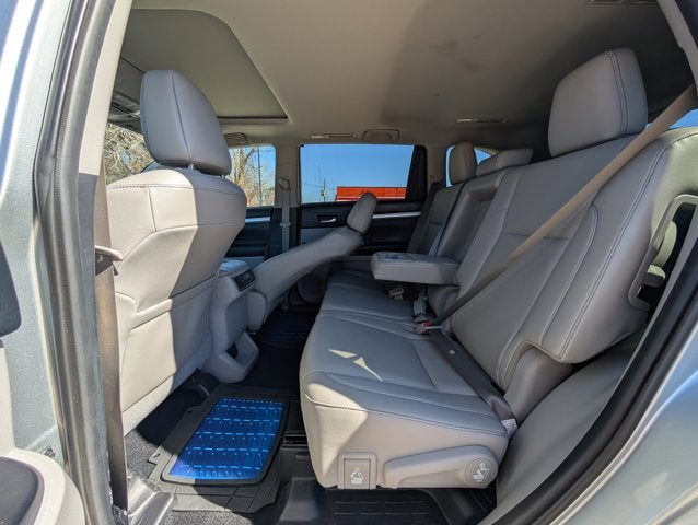 2019 Toyota Highlander Base