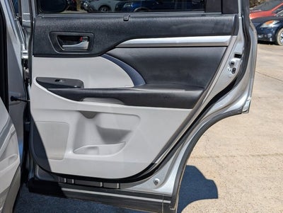 2019 Toyota Highlander Base