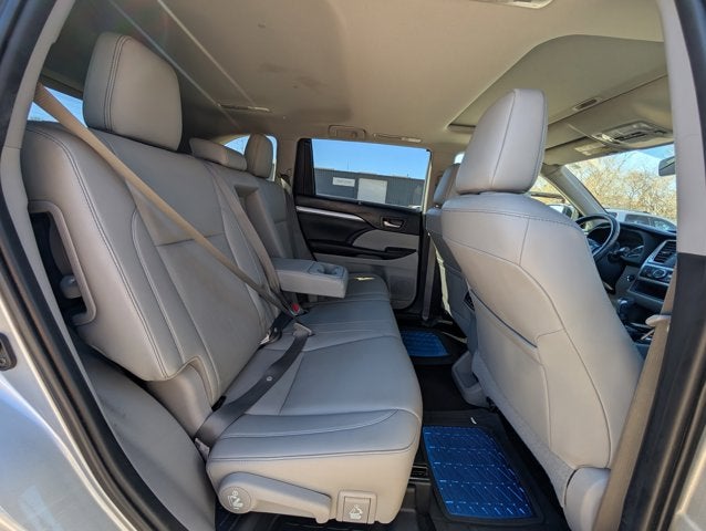 2019 Toyota Highlander Base