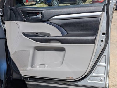 2019 Toyota Highlander Base