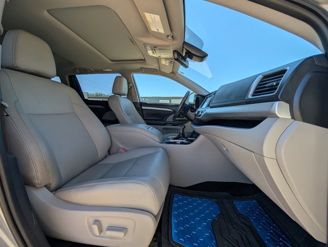 2019 Toyota Highlander Base