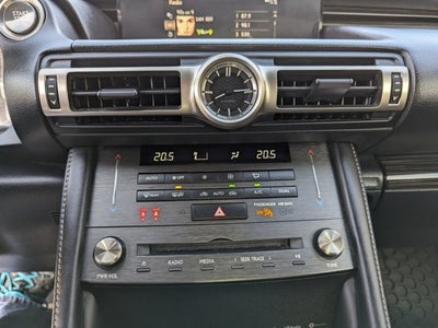 2019 Lexus RC 300