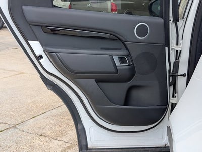 2024 Land Rover Discovery S