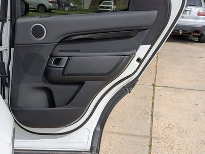 2024 Land Rover Discovery S