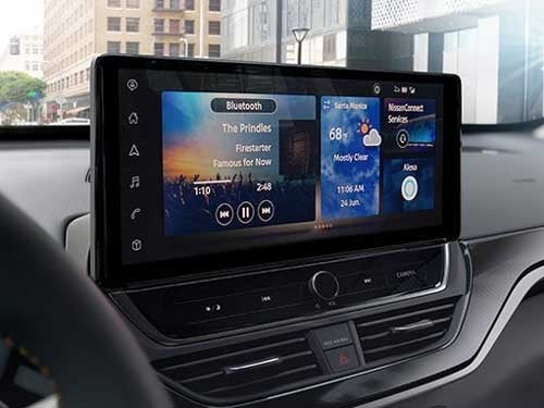 2024 Nissan Altima 12.3-inch touchscreen