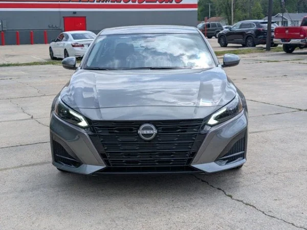 2026 Nissan Altima Exterior