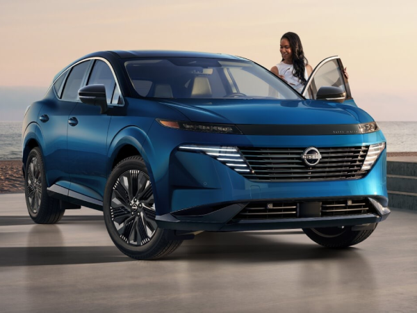2026 Nissan Murano Exterior front view
